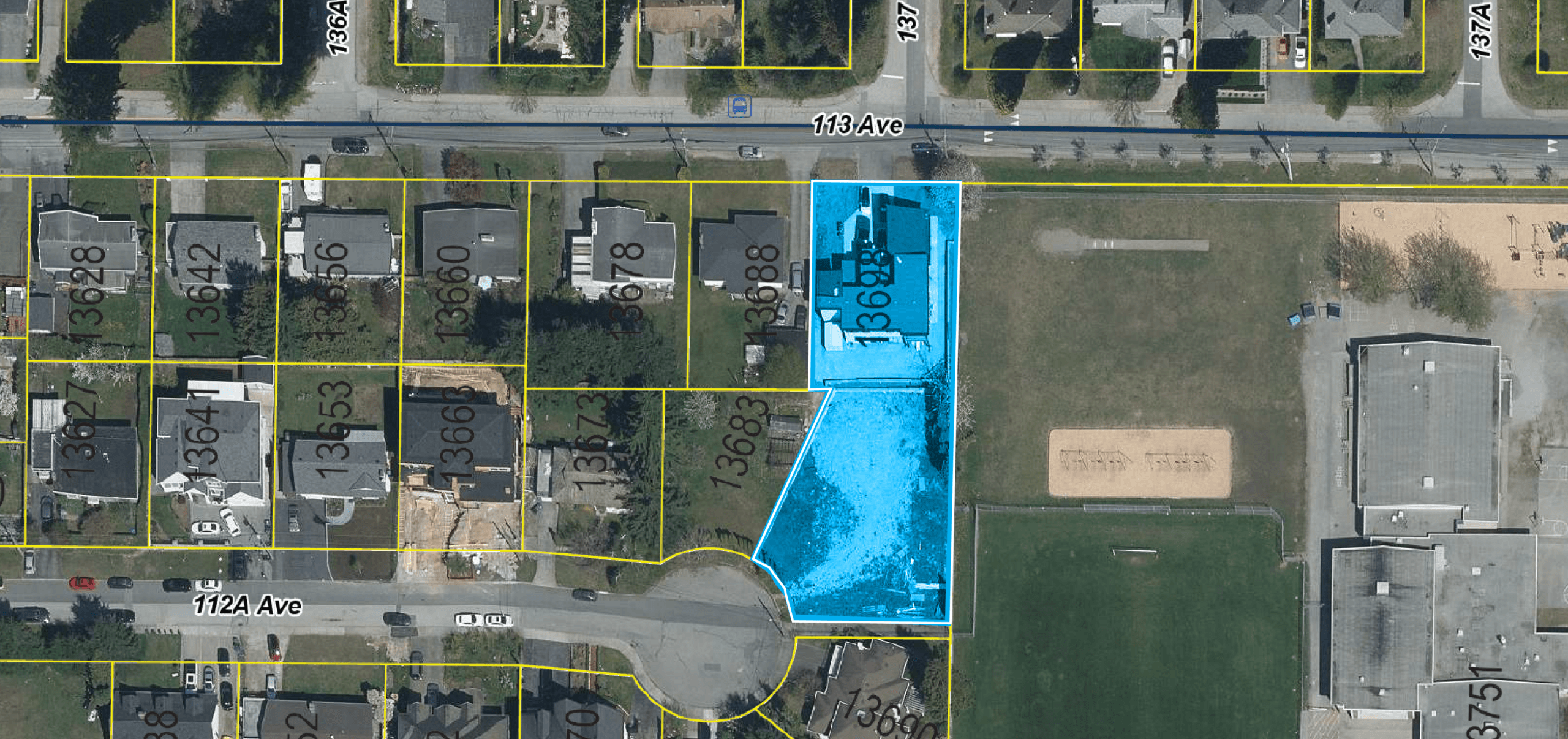 13698 113 Ave